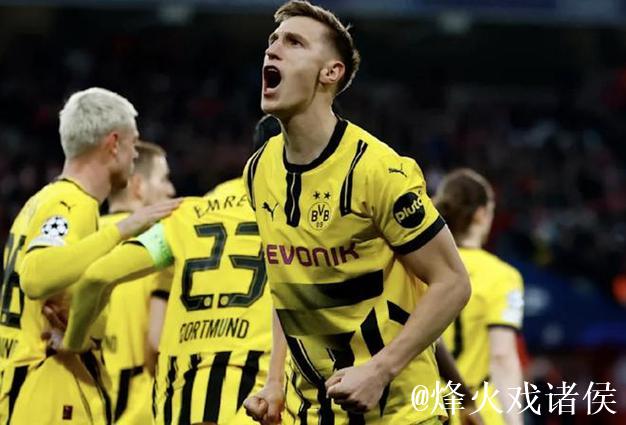 罗伊斯与施洛特贝克共进晚餐,畅谈留队利弊 罗伊斯与施洛特贝克共进晚餐,畅谈留队利弊